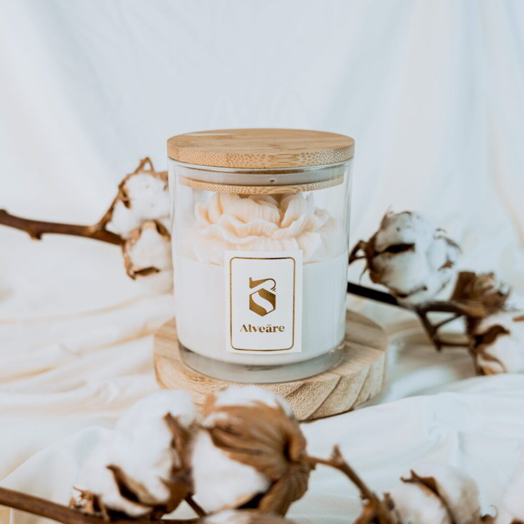 Αρωματικό Κερί Με Λουλούδι - Fluffy Cloud